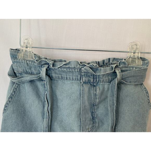 Womens Small Denim Mini Skirt American Eagle Faded w/ pockets pull on GUC - Picture 2 of 7